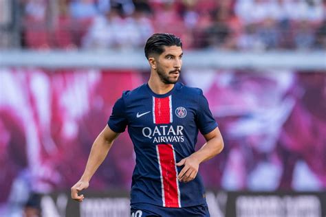 xlive.ham|West Ham closing in on deal to sign Carlos Soler from PSG.